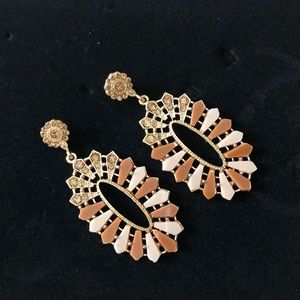 Statement earrings. Gold color w pinks. NWOT.
